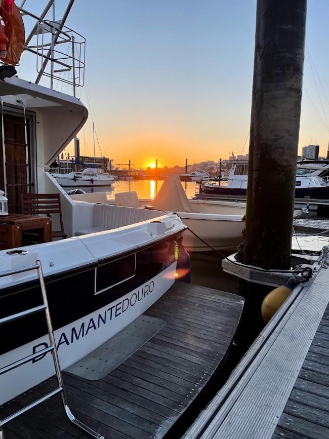 Diamantedouro - Boat Ξενοδοχείο Βίλα Νόβα ντε Γκάια Εξωτερικό φωτογραφία